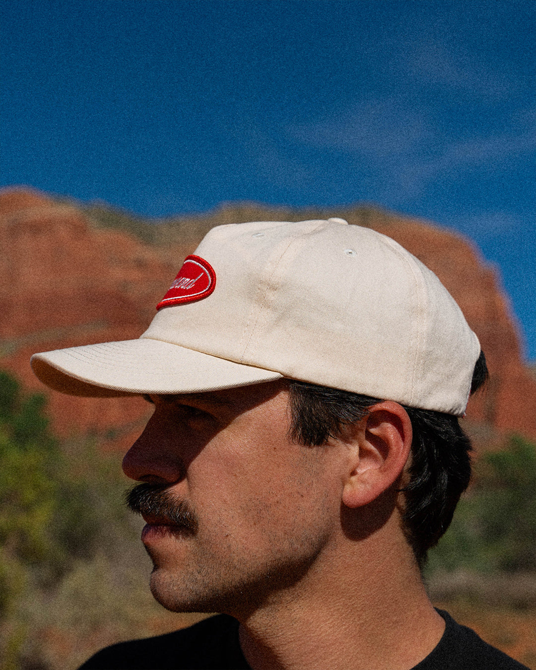 THE BENNY SNAPBACK — ECRU